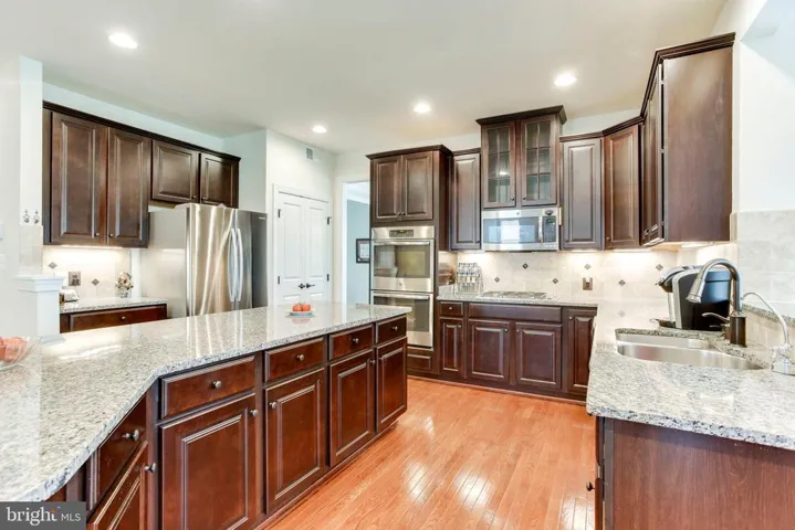 42212 Madturkey Run Pl, Chantilly, Virginia 20152