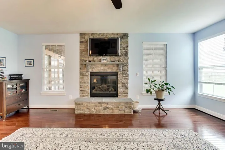 42212 Madturkey Run Pl, Chantilly, Virginia 20152