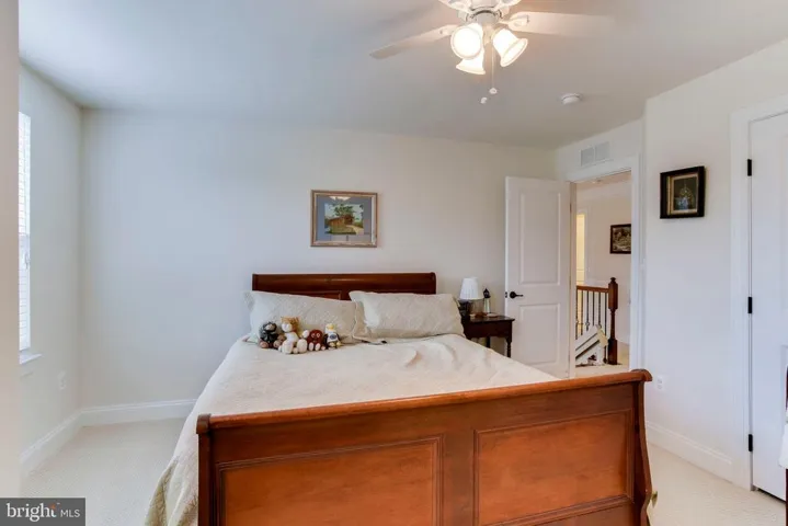 42212 Madturkey Run Pl, Chantilly, Virginia 20152