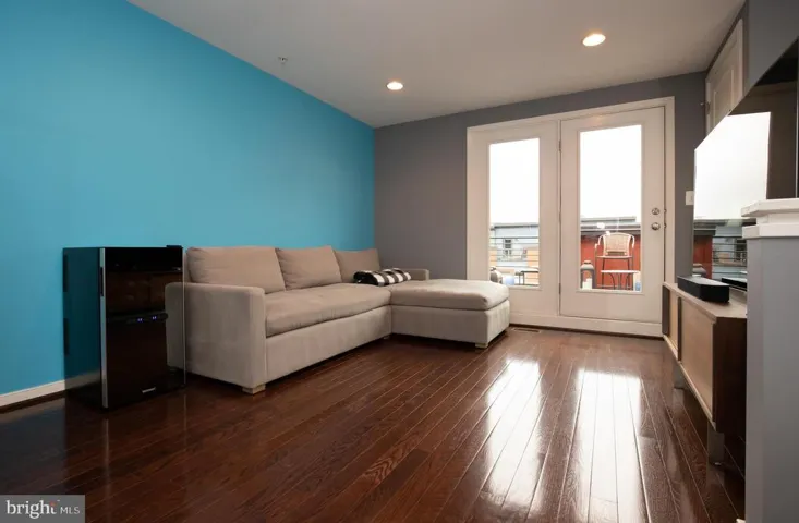 2993 District Ave, Fairfax, Virginia 22031