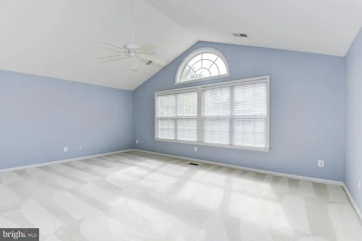 6770 Sycamore Park Dr, Haymarket, Virginia 20169