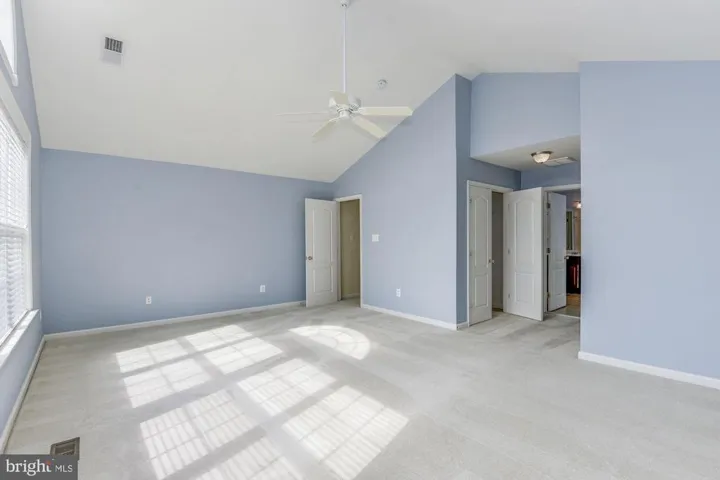 6770 Sycamore Park Dr, Haymarket, Virginia 20169