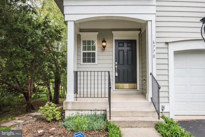 6770 Sycamore Park Dr, Haymarket, Virginia 20169