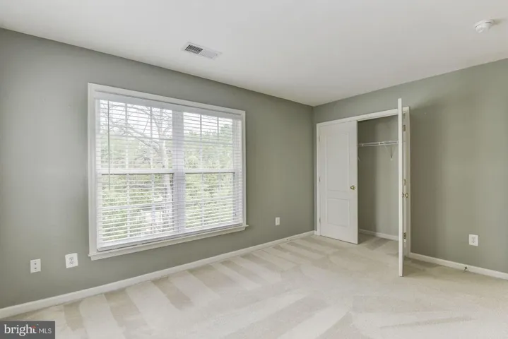 6770 Sycamore Park Dr, Haymarket, Virginia 20169