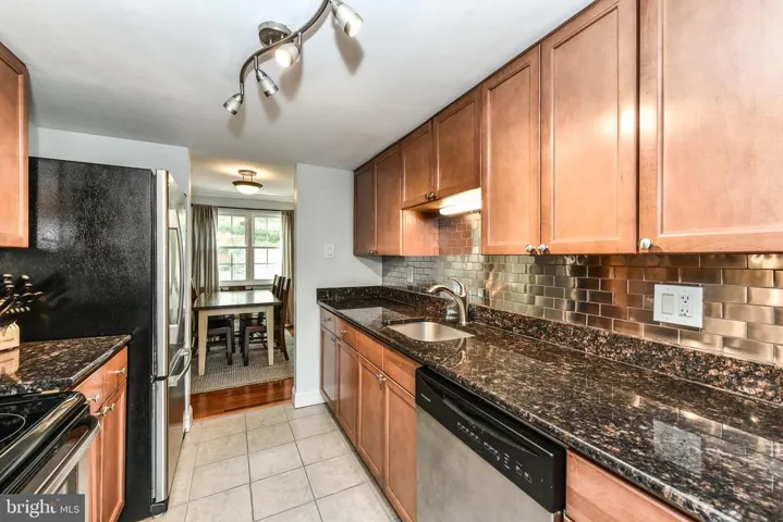 7741 Trevino Ln, Falls Church, Virginia 22043