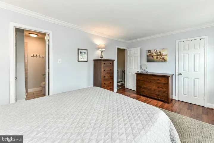 7741 Trevino Ln, Falls Church, Virginia 22043