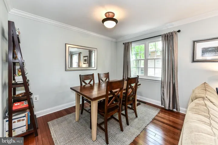7741 Trevino Ln, Falls Church, Virginia 22043