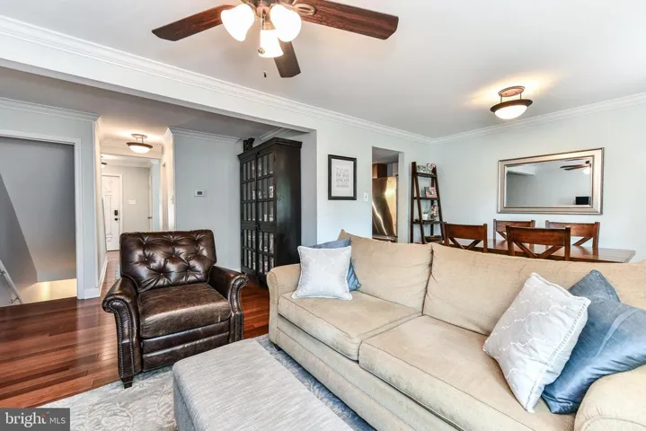 7741 Trevino Ln, Falls Church, Virginia 22043