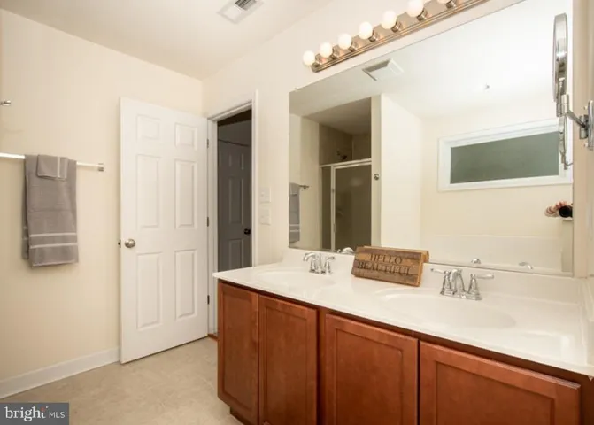 9900 Wellford Ct, Fredericksburg, Virginia 22407