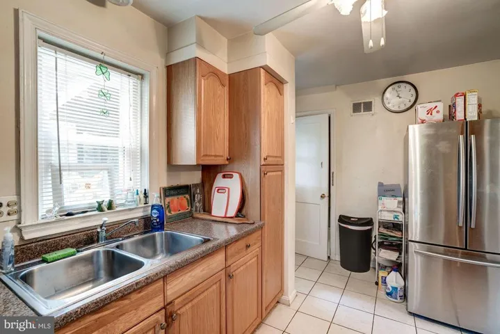 6637 Osborn St, Falls Church, Virginia 22046