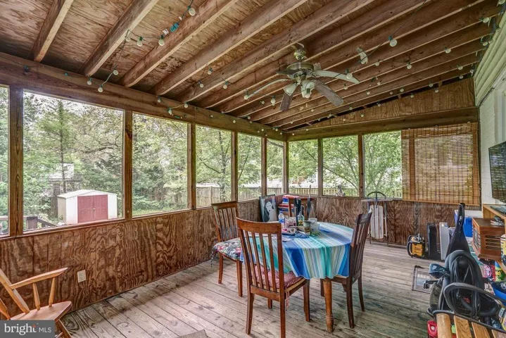 6637 Osborn St, Falls Church, Virginia 22046
