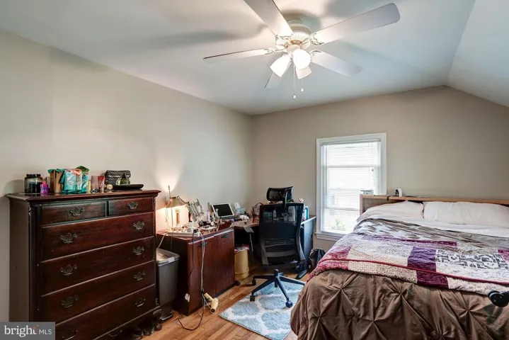 6637 Osborn St, Falls Church, Virginia 22046