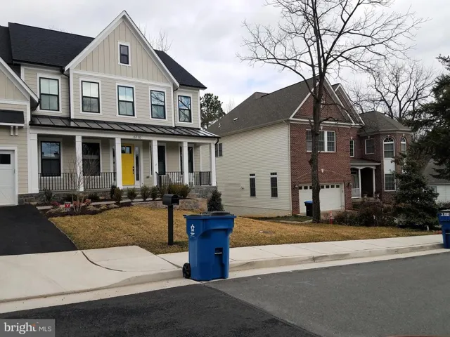 6637 Osborn St, Falls Church, Virginia 22046