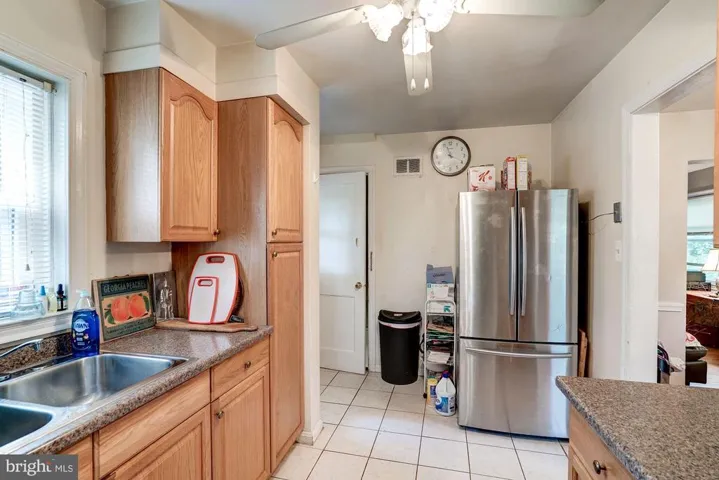 6637 Osborn St, Falls Church, Virginia 22046