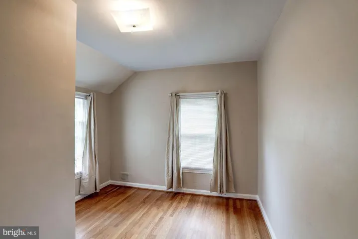 6637 Osborn St, Falls Church, Virginia 22046