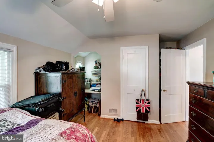 6637 Osborn St, Falls Church, Virginia 22046