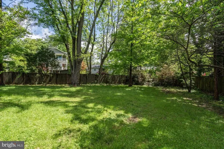 6637 Osborn St, Falls Church, Virginia 22046