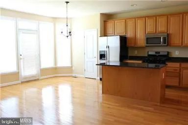43770 Lees Mill Sq, Leesburg, Virginia 20176