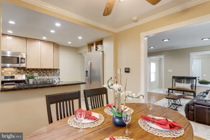 2702 Albemarle Dr, Alexandria, Virginia 22303
