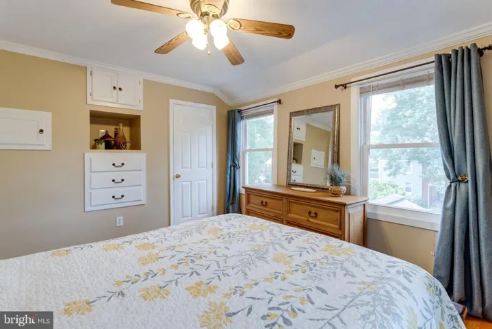 2702 Albemarle Dr, Alexandria, Virginia 22303
