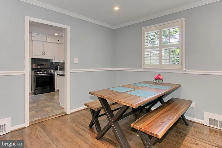 2855 Marshall St, Falls Church, Virginia 22042
