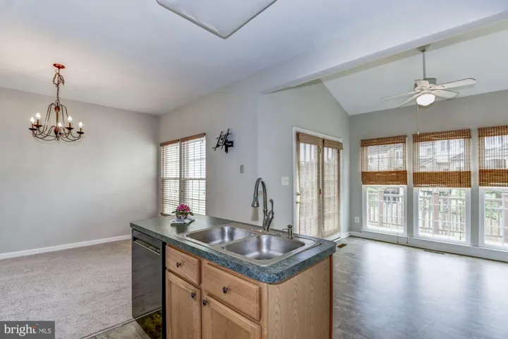 14367 Stonewater Ct, Centreville, Virginia 20121