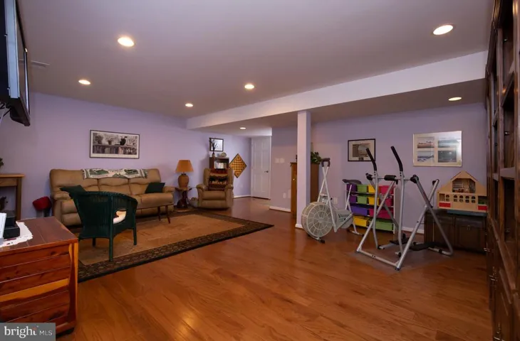5747 Waters Edge Landing Ln, Burke, Virginia 22015