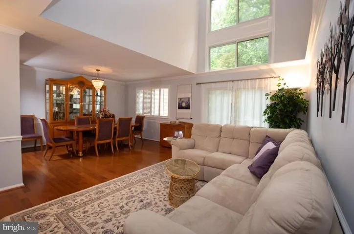 5747 Waters Edge Landing Ln, Burke, Virginia 22015