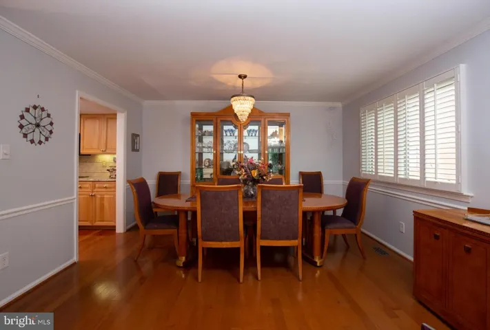 5747 Waters Edge Landing Ln, Burke, Virginia 22015