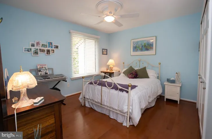 5747 Waters Edge Landing Ln, Burke, Virginia 22015