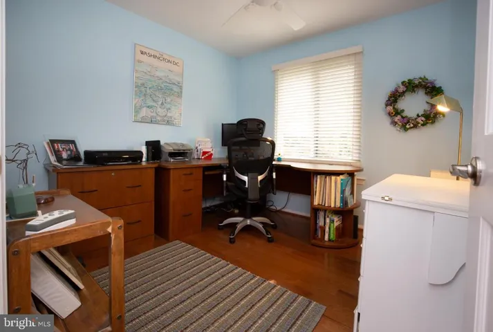 5747 Waters Edge Landing Ln, Burke, Virginia 22015