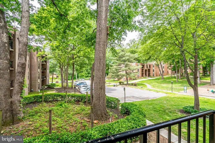 3328 Woodburn Village Dr #12, Annandale, Virginia 22003