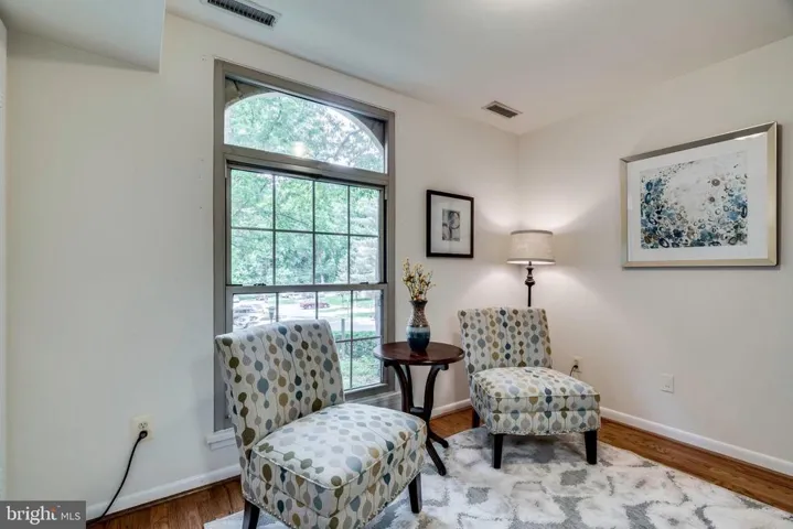 3328 Woodburn Village Dr #12, Annandale, Virginia 22003