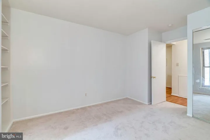 3328 Woodburn Village Dr #12, Annandale, Virginia 22003