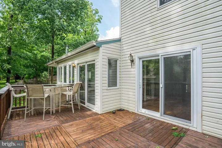 15108 Elk Run Rd, Chantilly, Virginia 20151