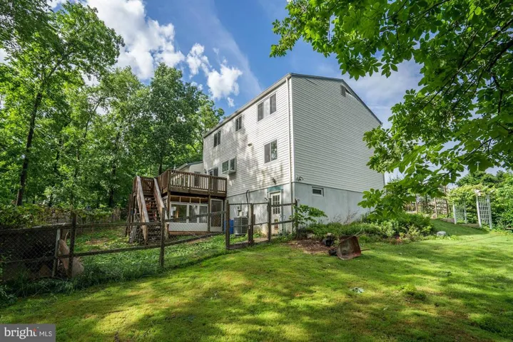 15108 Elk Run Rd, Chantilly, Virginia 20151