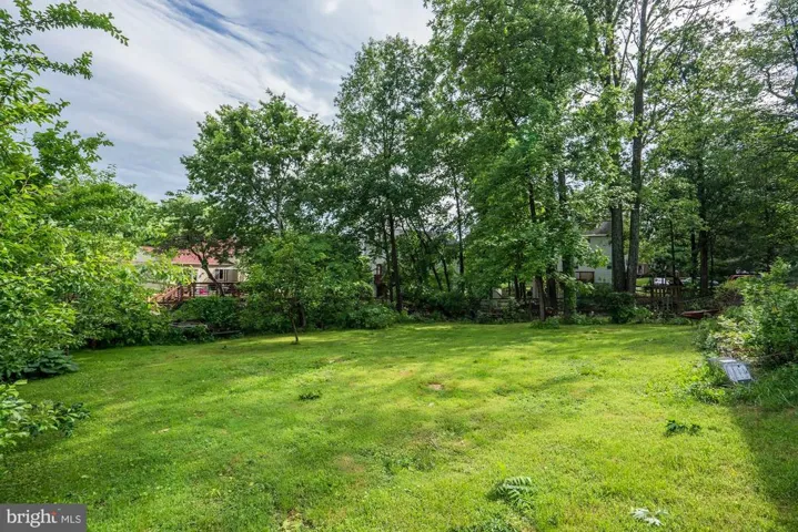 15108 Elk Run Rd, Chantilly, Virginia 20151