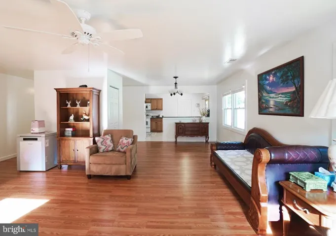 13136 Maltese Ln, Fairfax, Virginia 22033
