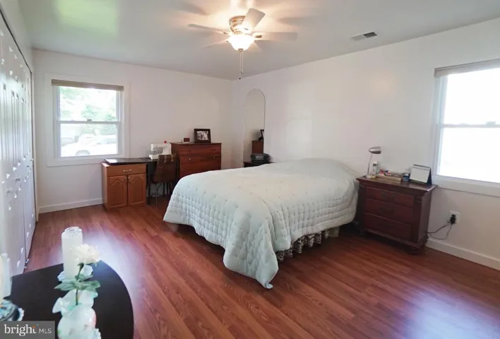 13136 Maltese Ln, Fairfax, Virginia 22033