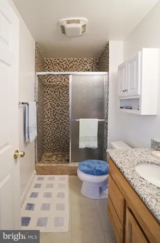 13136 Maltese Ln, Fairfax, Virginia 22033