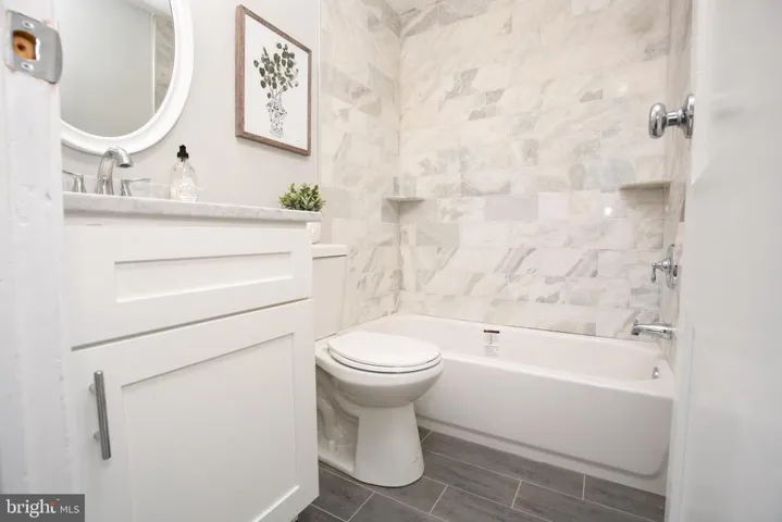 124 Baggett Pl, Alexandria, Virginia 22314
