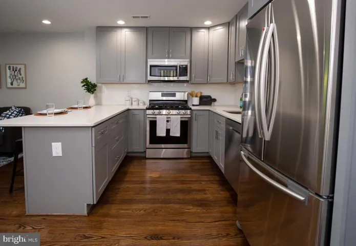 124 Baggett Pl, Alexandria, Virginia 22314