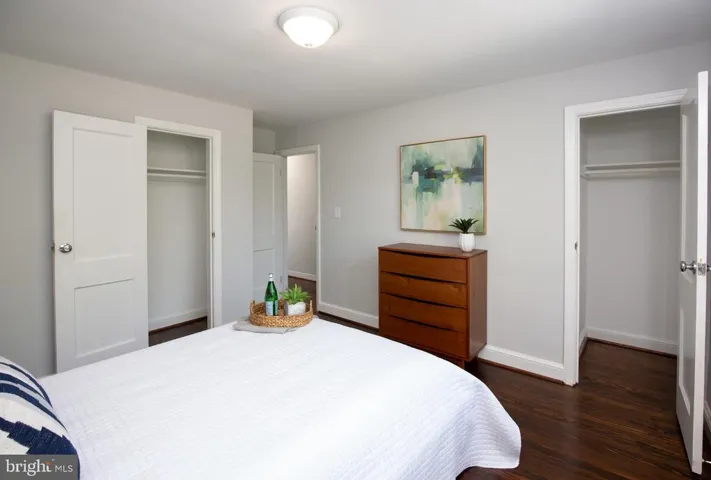 124 Baggett Pl, Alexandria, Virginia 22314
