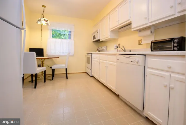 9514 Center St, Vienna, Virginia 22181