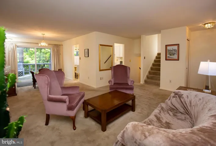 9514 Center St, Vienna, Virginia 22181