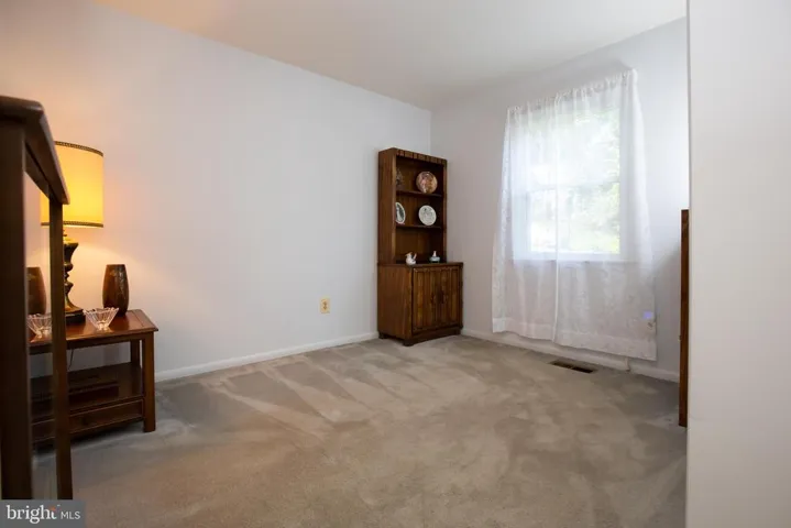 9514 Center St, Vienna, Virginia 22181