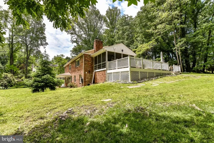 9342 Campbell Rd, Vienna, Virginia 22182