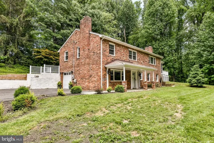 9342 Campbell Rd, Vienna, Virginia 22182