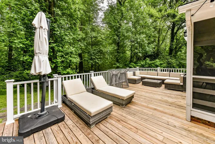 9342 Campbell Rd, Vienna, Virginia 22182