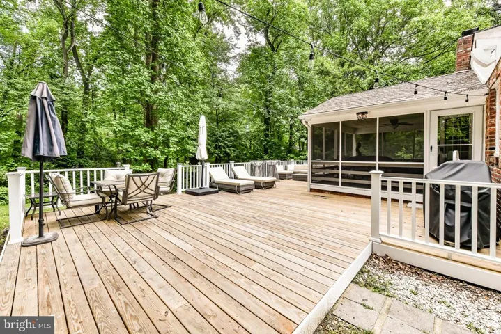 9342 Campbell Rd, Vienna, Virginia 22182